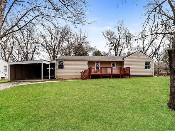 7933 N Jefferson St, Kansas City, MO 64118