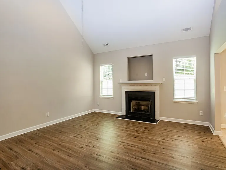 4215 Sebring Ct SW — Photo 6