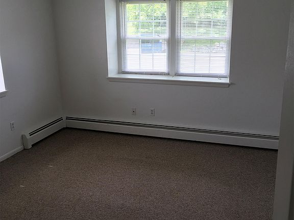 4th image of 190 Parrish St APT 106