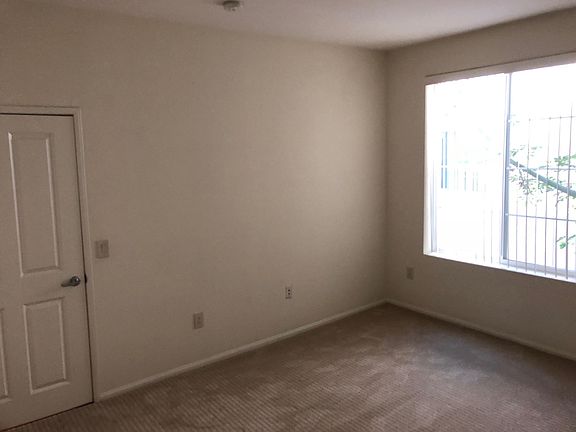 5th image of 426 S Sepulveda Blvd #315