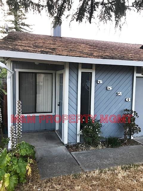 5526 East Knoll Street View