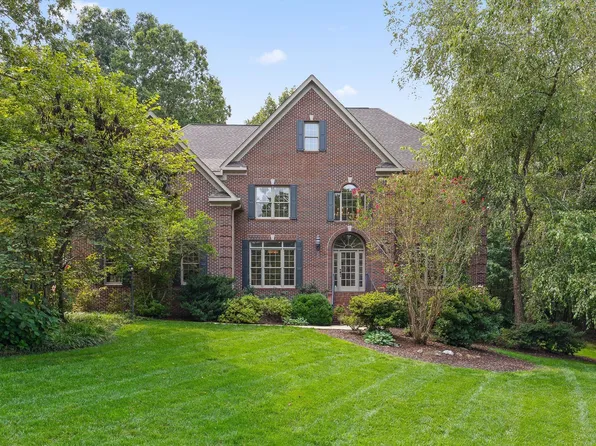 2598 Bristlecone Ln, Signal Mountain, TN 37377