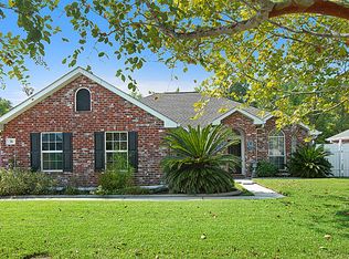 56 Ridgewood Dr, La Place, LA 70068