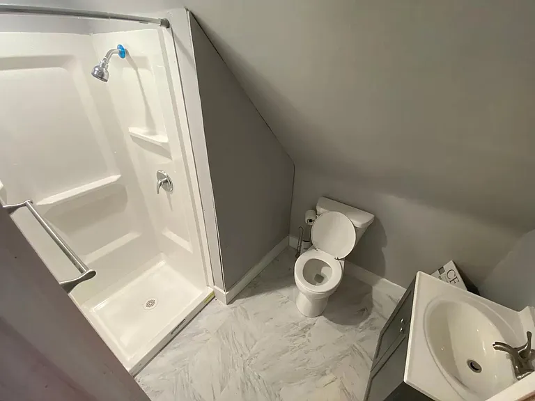 14402 Potomac Ave #3 — Photo 7