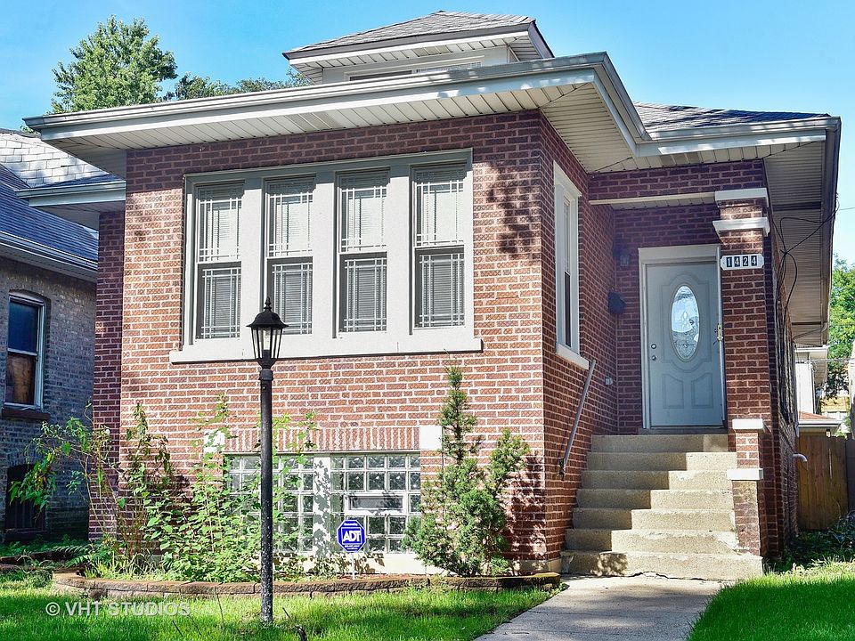 1st image of 1424 N Mason Ave