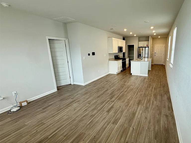 10608 Ridan Way — Photo 11