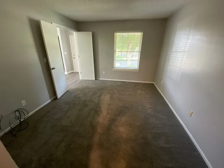 8393 W 90th Pl — Photo 9