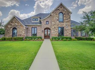1501 Westchester Dr, Ennis, TX 75119