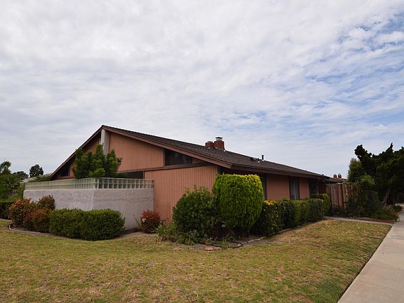 3rd image of 963 Palmer Ave
