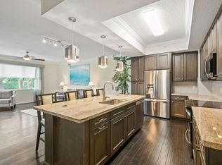 324 Bay Colony Dr N, Juno Beach, FL 33408