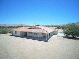 8581 San Vicente Dr, Yucca Valley, CA 92284