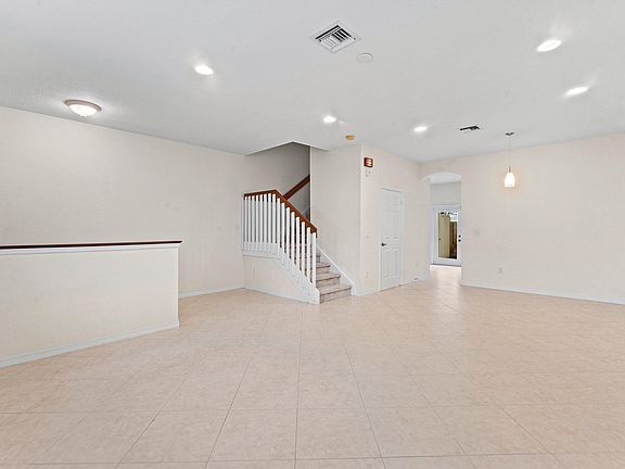 3rd image of 118 Seagrape Drive #107