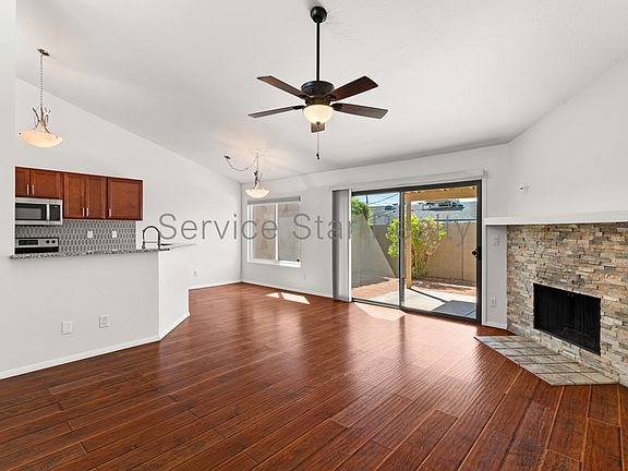5th image of 4226 N 22nd St Unit 25