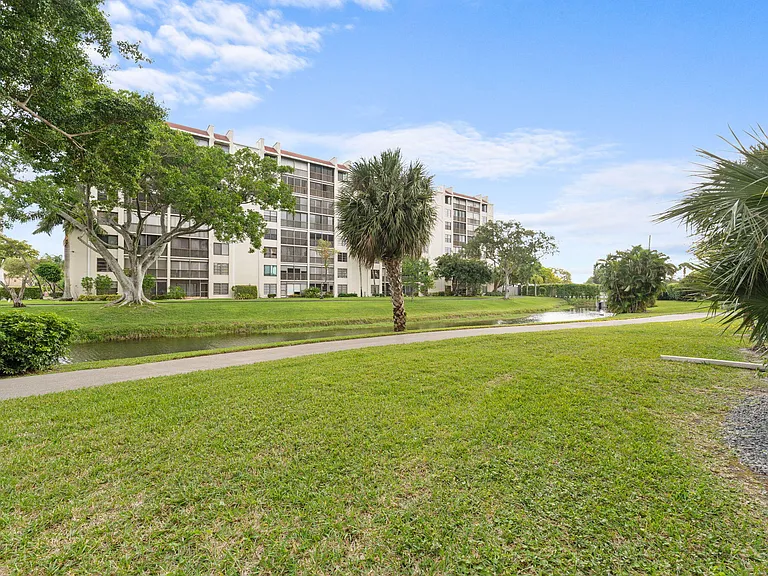 14527 Bonaire Blvd #109 — Photo 14