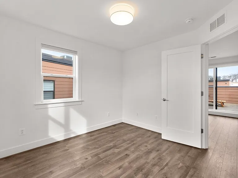 3rd Bedroom / Office / Study