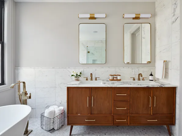 576 Carroll Street image 11 of 22