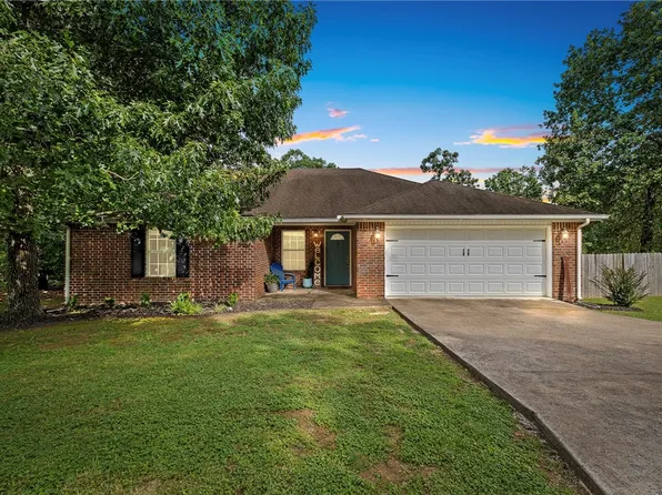 2 Leawood Pl, Bella Vista, AR 72715