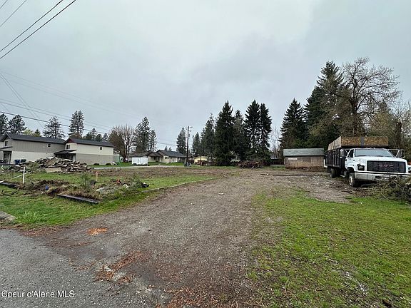 2nd image of L2 E Nettleton Gulch Rd