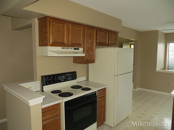 2nd image of 11494 Lynhurst Dr