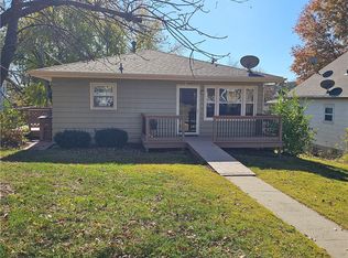 1208 Atchison St, Atchison, KS 66002