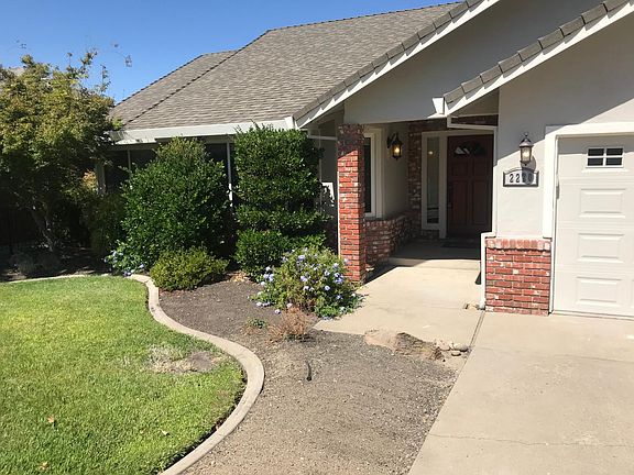2nd image of 2220 Eagle Dr
