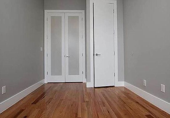 5th image of 32 Belvidere St #3R