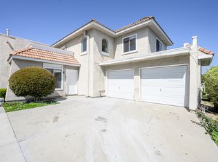 14051 Pinebrook Dr APT A, Tustin, CA 92780