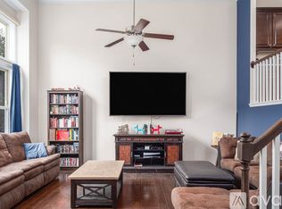 512 Old Mill Village Dr, Apex, NC 27502