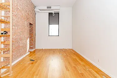 Rented by MySpaceNYC