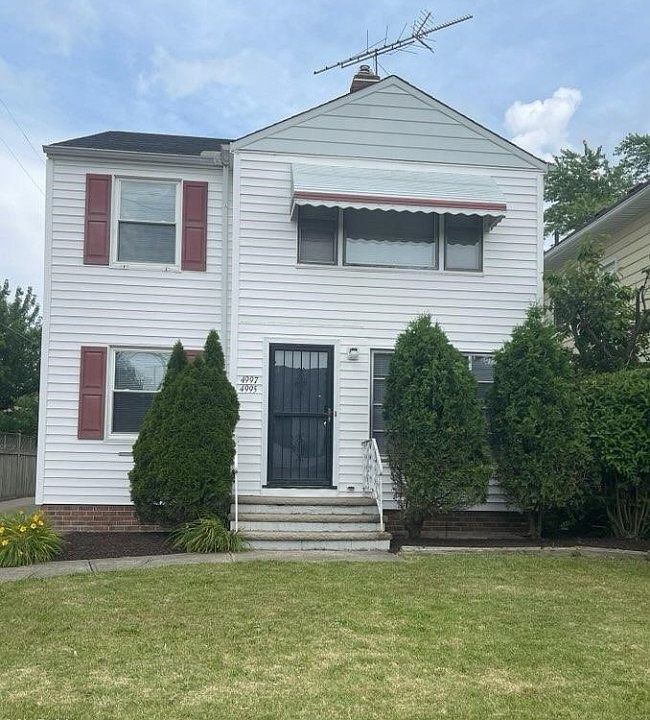 1st image of 4995 E 110th St