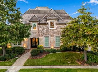 627 Lake Point Dr, Irving, TX 75039