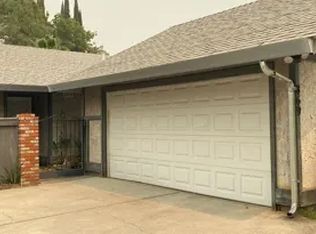869 Florin Rd, Sacramento, CA 95831