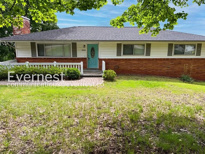 5526 Crestview Dr — Photo 1