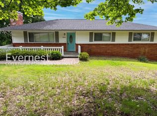 5526 Crestview Dr, Hixson, TN 37343