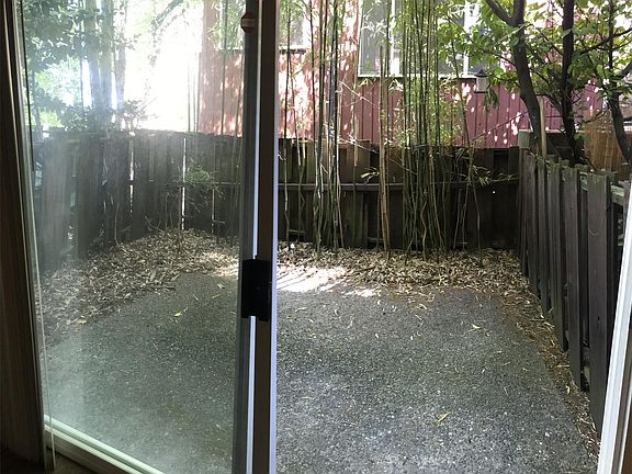 2nd image of 5035 15th Ave NE APT 105