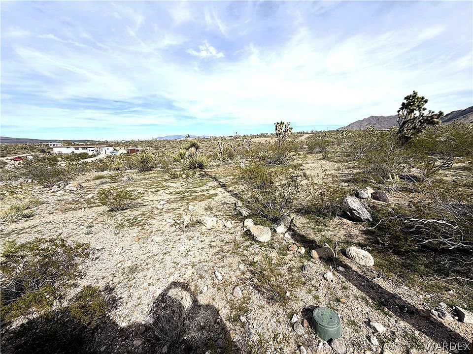 2nd image of 328-04-391 N MARIPOSA Drive