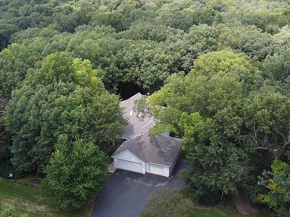 4th image of 7572 Cherry Hill Dr