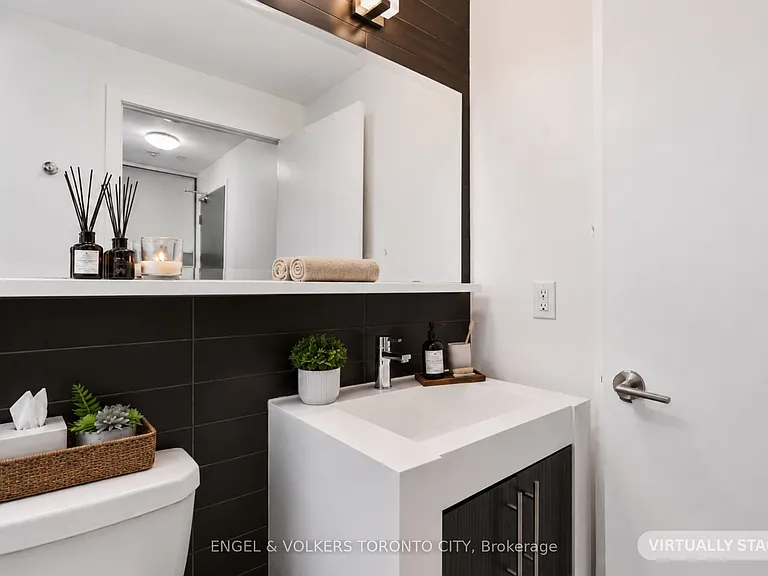 156 Portland St #606 — Photo 13