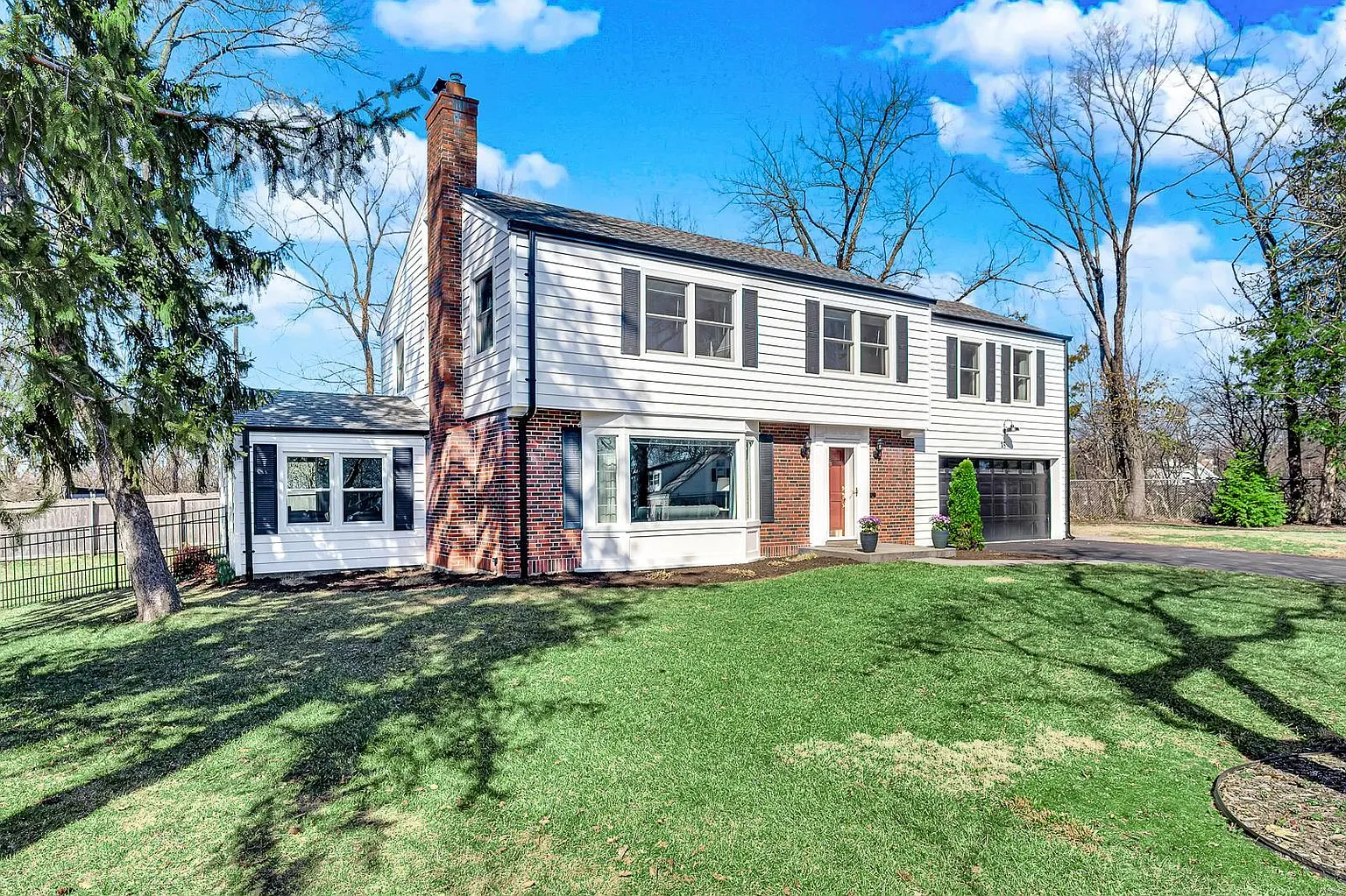 15 Lamertin Ln photo 1