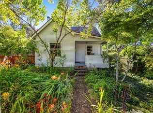 2240 Arthur St, Eugene, OR 97405
