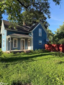 208 N Old Hwy, Delta, IA, 52550