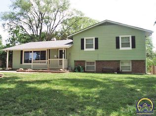 3228 SW Arnold Ave, Topeka, KS 66614