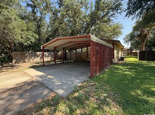 231 Sims Street, Brackettville, TX 78832