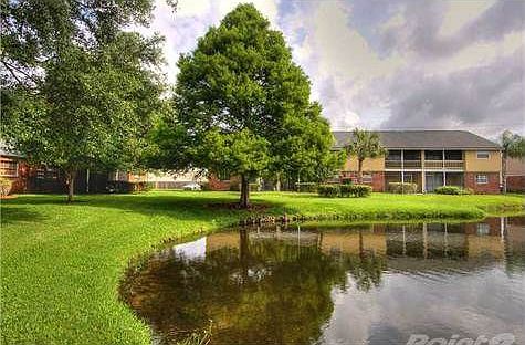 4th image of 200 Country Club Dr APT 1103