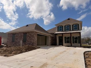 21513 Blue Fin Dr, Springfield, LA 70462