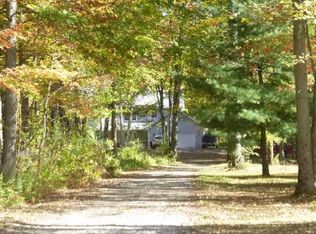 13695 Budd Rd, Burt, MI 48417