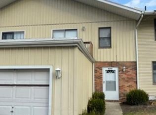 4293 Alpine Hill Ct, Brunswick, OH 44212