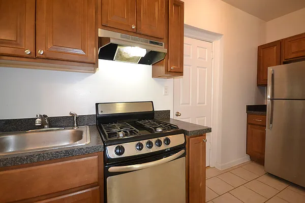 Rented by Silverstein Collection LLC  | media 4