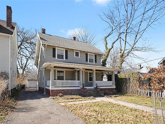 3rd image of 2164 Cottage Grove Dr
