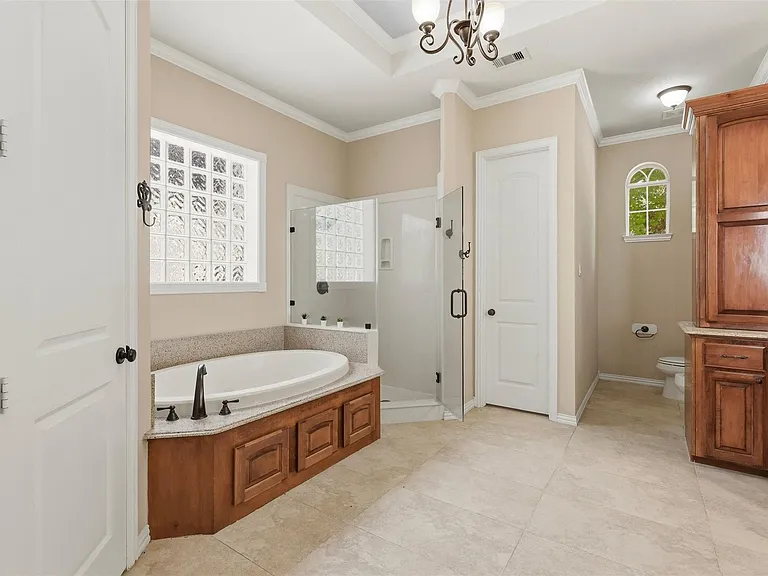 79 Melrose Dr — Photo 19